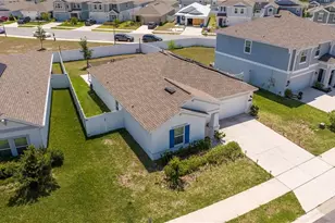 6935 Dilly Lake Ave, Groveland, FL 34736 - Photo 30