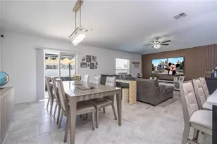 6935 Dilly Lake Ave, Groveland, FL 34736 - Photo 6