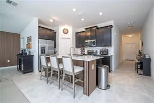 6935 Dilly Lake Ave, Groveland, FL 34736 - Photo 10