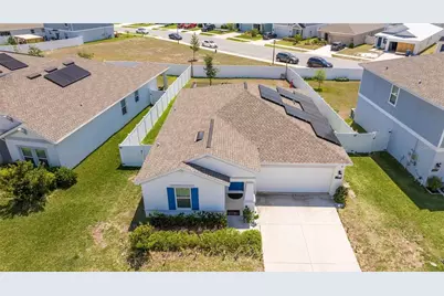 6935 Dilly Lake Avenue, Groveland, FL 34736 - Photo 2