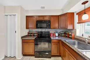 1024 Timor Ave, Orlando, FL 32804 - Photo 16