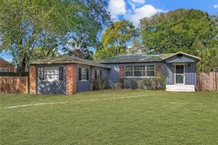 2106 Cordova Dr, Sanford, FL 32771 - Photo 1