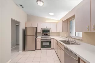 17952 SE 107th Ct, Summerfield, FL 34491 - Photo 12