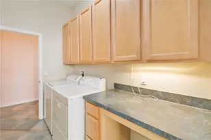 129 Crepe Myrtle Dr, Groveland, FL 34736 - Photo 22