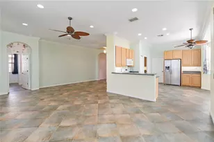 129 Crepe Myrtle Dr, Groveland, FL 34736 - Photo 16