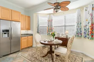 129 Crepe Myrtle Dr, Groveland, FL 34736 - Photo 4