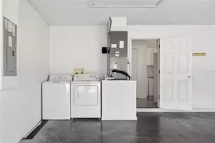 1043 Soaring Eagle Ln, Kissimmee, FL 34746 - Photo 46