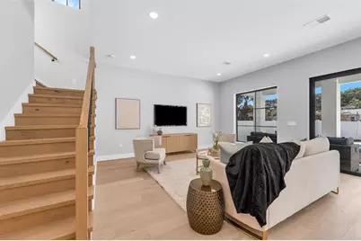 2422 Musselwhite Avenue, Orlando, FL 32804 - Photo 6