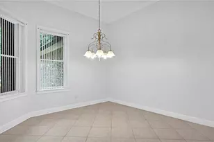 881 S Belfast Pl, Chuluota, FL 32766 - Photo 10