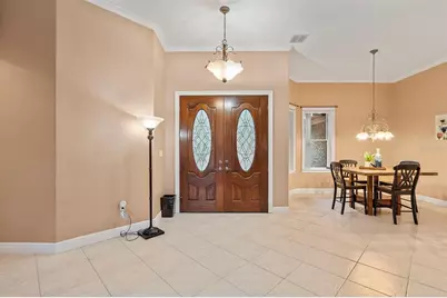 881 S Belfast Place, Chuluota, FL 32766 - Photo 6