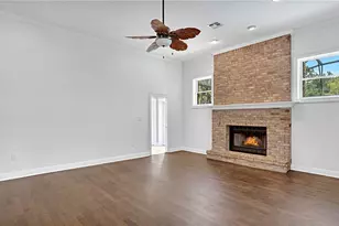 881 S Belfast Pl, Chuluota, FL 32766 - Photo 18