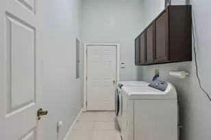 881 S Belfast Pl, Chuluota, FL 32766 - Photo 34