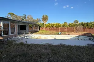 24167 Harbor View Rd, Punta Gorda, FL 33980 - Photo 22