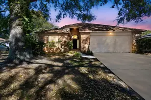 304 Sterling Lake Dr, Ocoee, FL 34761 - Photo 40