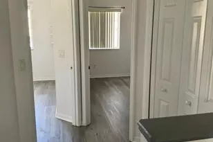 1289 S Beach Cir, Kissimmee, FL 34746 - Photo 6