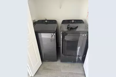 1289 S Beach Circle, Kissimmee, FL 34746 - Photo 8