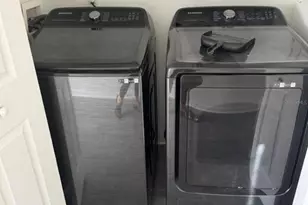 1289 S Beach Cir, Kissimmee, FL 34746 - Photo 8