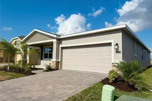 2619 Peace Of Mind Ave, Kissimmee, FL 34744 - Photo 2