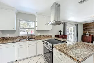 5177 Chesapeake Ave, Orlando, FL 32808 - Photo 10