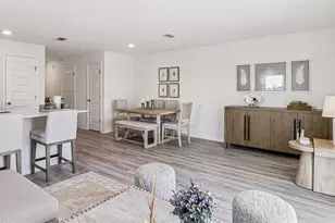 2334 Aveeno Ave, Haines City, FL 33844 - Photo 4