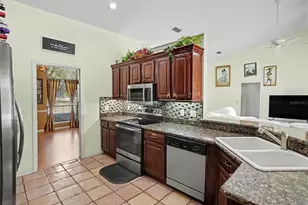 8634 Whispering Willow Ct, Orlando, FL 32835 - Photo 10