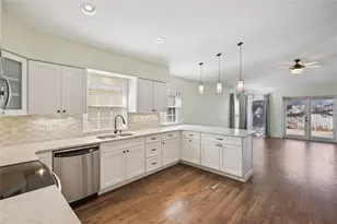 3544 Moss Pointe Pl, Lake Mary, FL 32746 - Photo 8