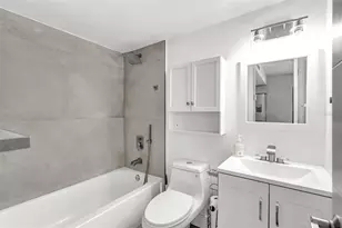 8773 SW 36th St, Miami, FL 33165 - Photo 14