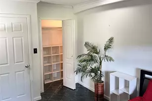2606 E Crystal Lake Ave, Orlando, FL 32806 - Photo 20