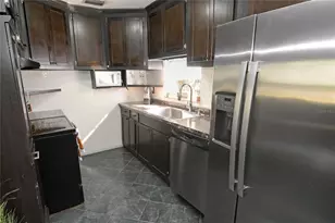 2606 E Crystal Lake Ave, Orlando, FL 32806 - Photo 10