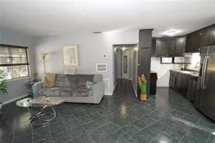 2606 E Crystal Lake Ave, Orlando, FL 32806 - Photo 12