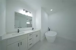 13753 SW 79 Terrace Rd, Ocala, FL 34473 - Photo 8