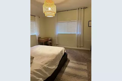 1401 5th Street N, Saint Petersburg, FL 33704 - Photo 12