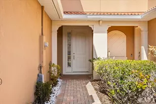 2004 Michael Tiago Cir, Maitland, FL 32751 - Photo 2