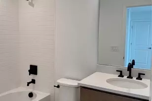 1821 Crowncrest Dr, Apopka, FL 32703 - Photo 32