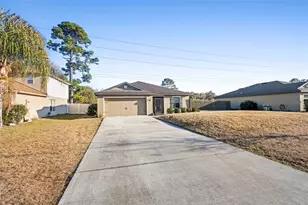 2667 Coachman Dr, Deltona, FL 32738 - Photo 2