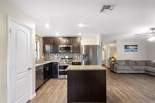 2667 Coachman Dr, Deltona, FL 32738 - Photo 8