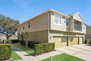 3933 Pemberly Pines Cir, Saint Cloud, FL 34769 - Photo 2