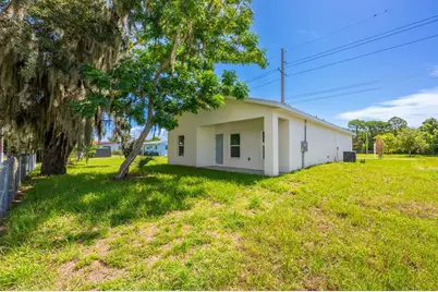 1720 S Deleon Avenue, Titusville, FL 32780 - Photo 14