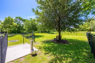 1720 S Deleon Ave, Titusville, FL 32780 - Photo 16