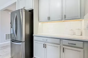 5318 Pavia Dr, Saint Cloud, FL 34771 - Photo 6