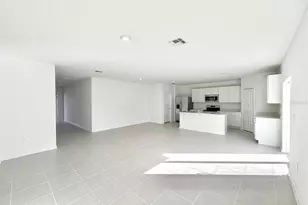 2110 Chris Dr, Winter Haven, FL 33884 - Photo 4