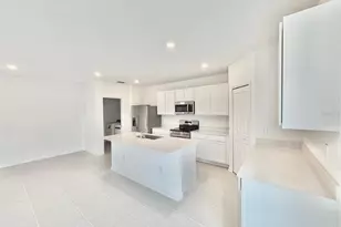 2110 Chris Dr, Winter Haven, FL 33884 - Photo 6