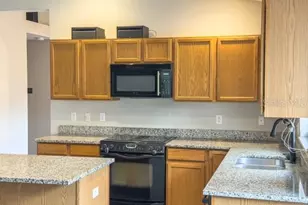 925 Maple Creek Dr, Orlando, FL 32828 - Photo 8