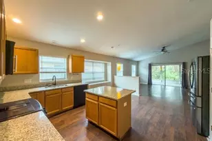 925 Maple Creek Dr, Orlando, FL 32828 - Photo 6