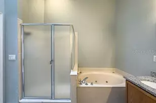 925 Maple Creek Dr, Orlando, FL 32828 - Photo 16