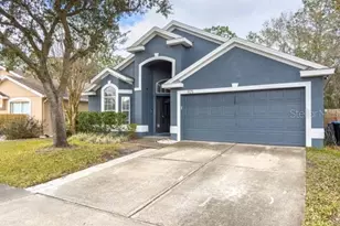 925 Maple Creek Dr, Orlando, FL 32828 - Photo 2