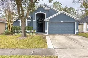 925 Maple Creek Dr, Orlando, FL 32828 - Photo 1