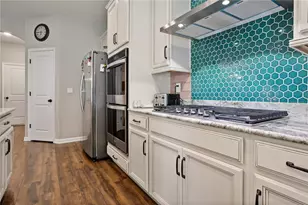 1265 Blarney St, Minneola, FL 34715 - Photo 4