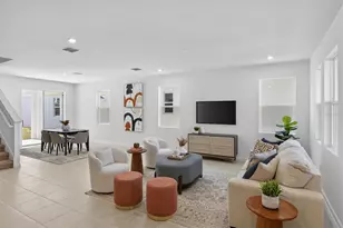 369 Free Range Dr, Groveland, FL 34736 - Photo 4