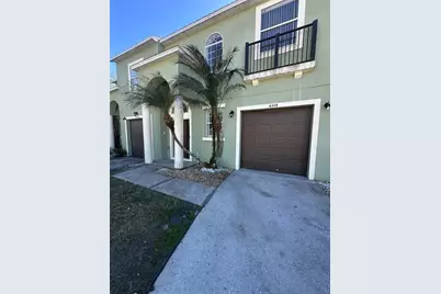 4304 Paradise Cove Court, Kissimmee, FL 34746 - Photo 2